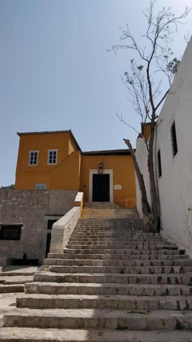 Braxos A Beautiful Rocky Place Holiday home Hydra (Saronic Islands)