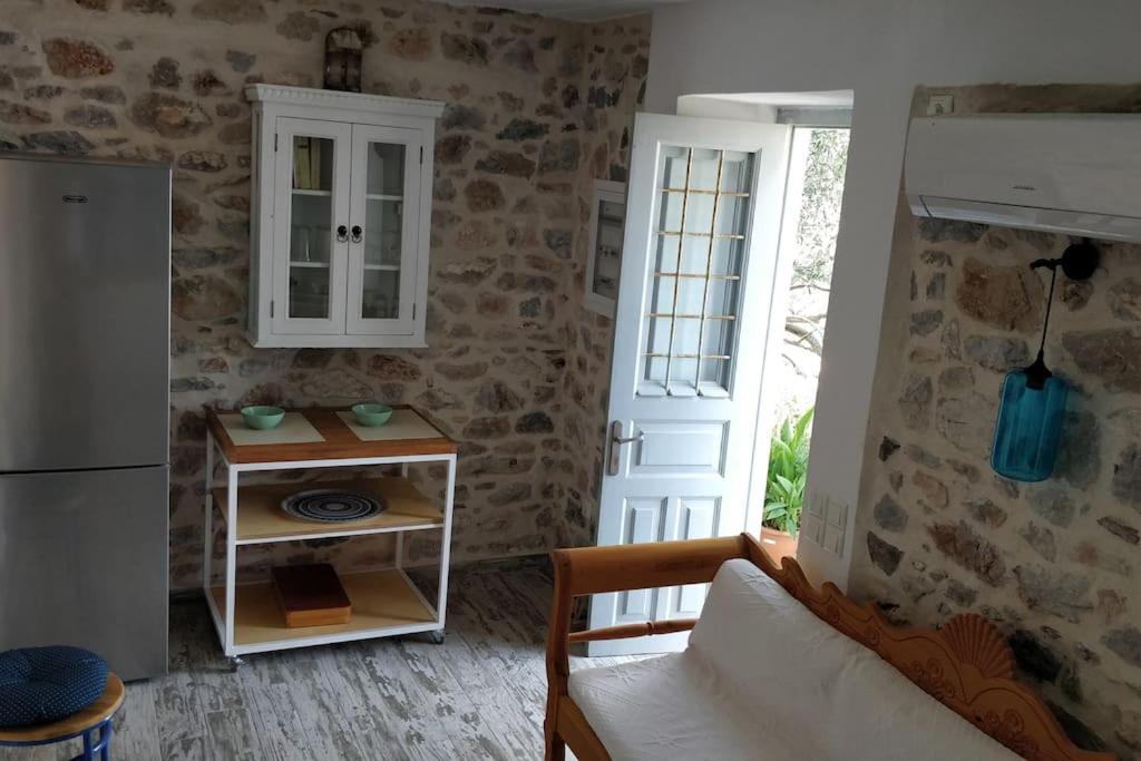 Holiday home Braxos A Beautiful Rocky Place *